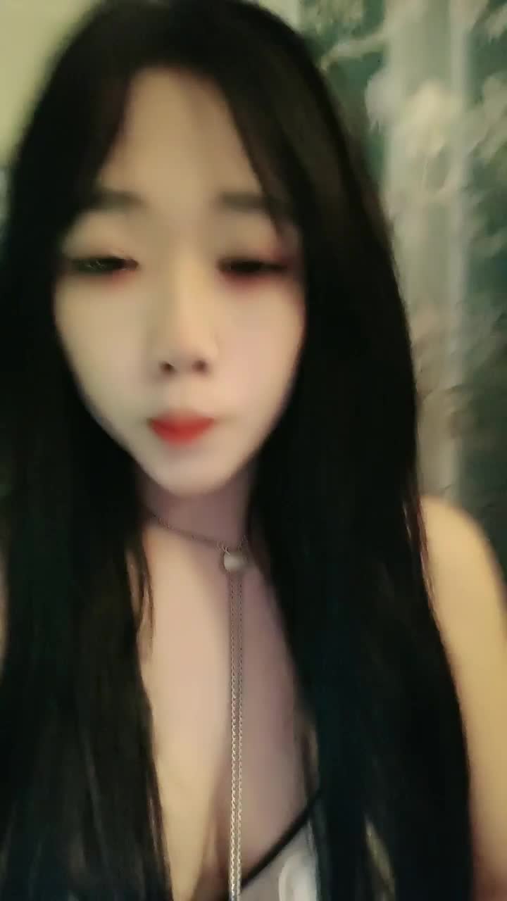  (7)