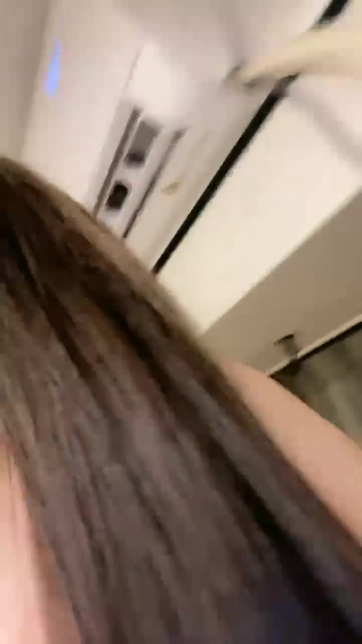  (19)