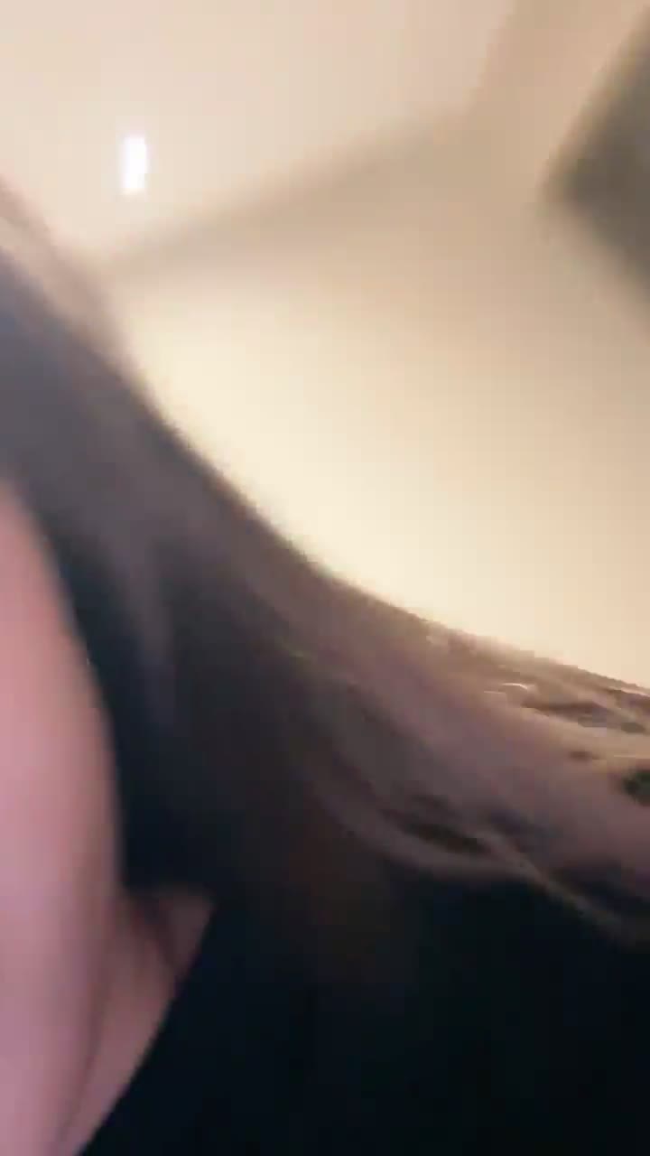  (44)