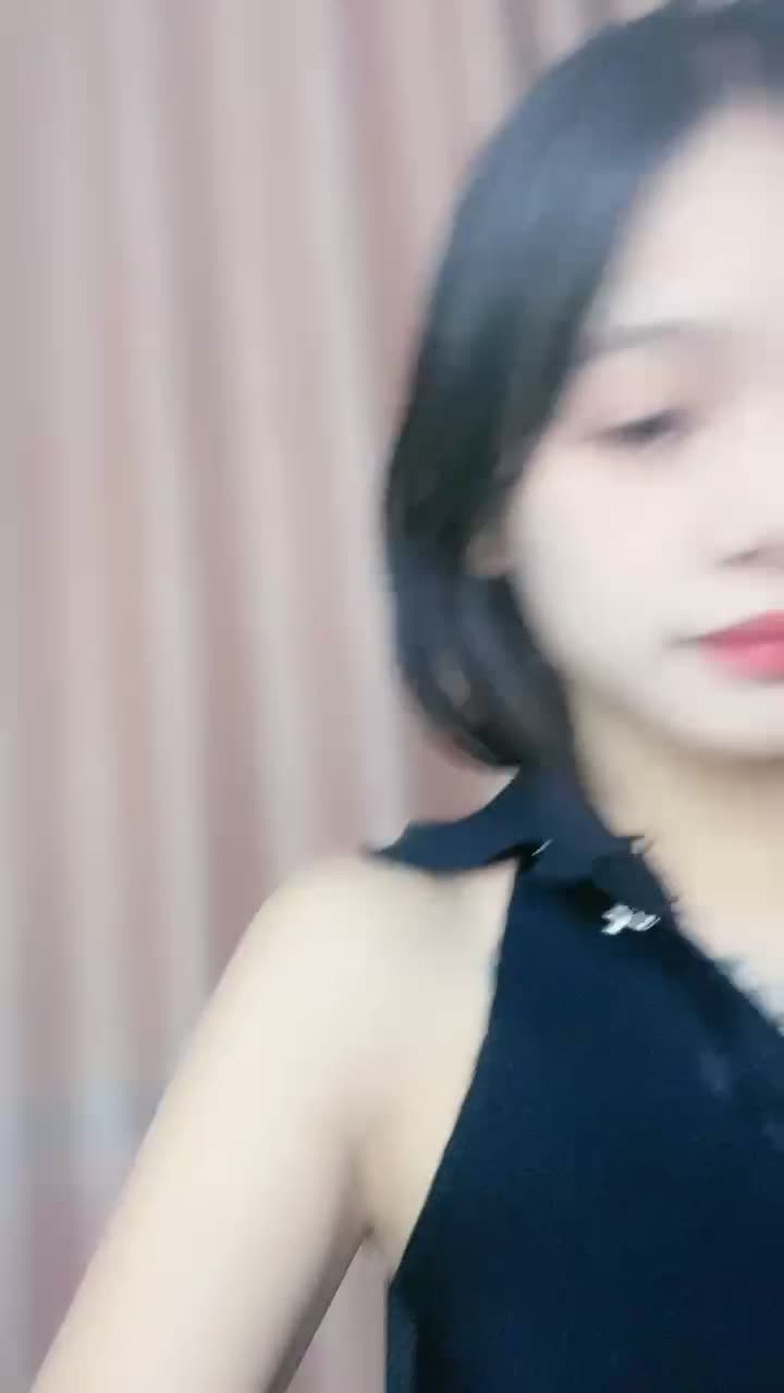  (8)