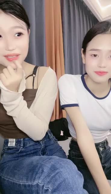  (2)