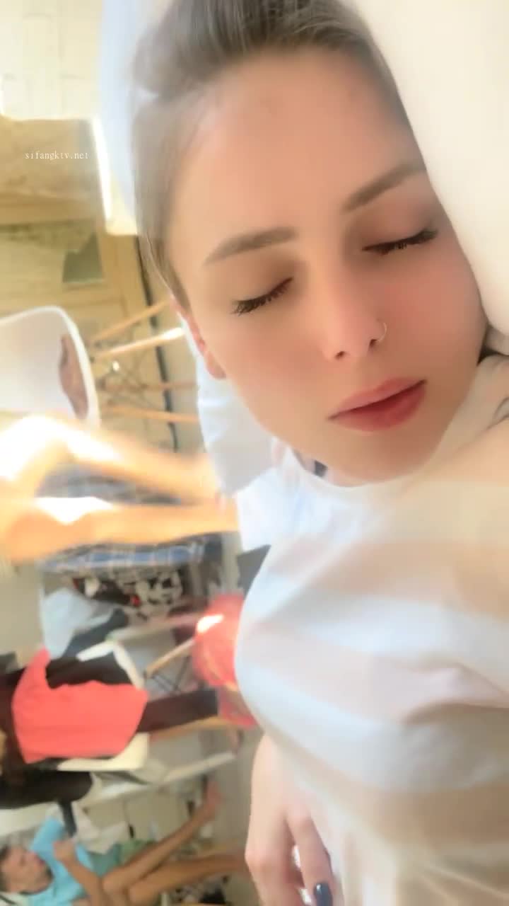  (53)
