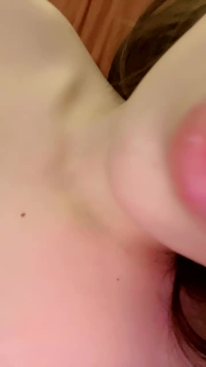  (9)