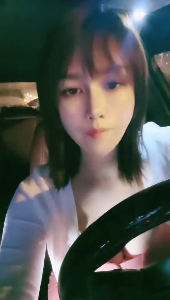  (33)