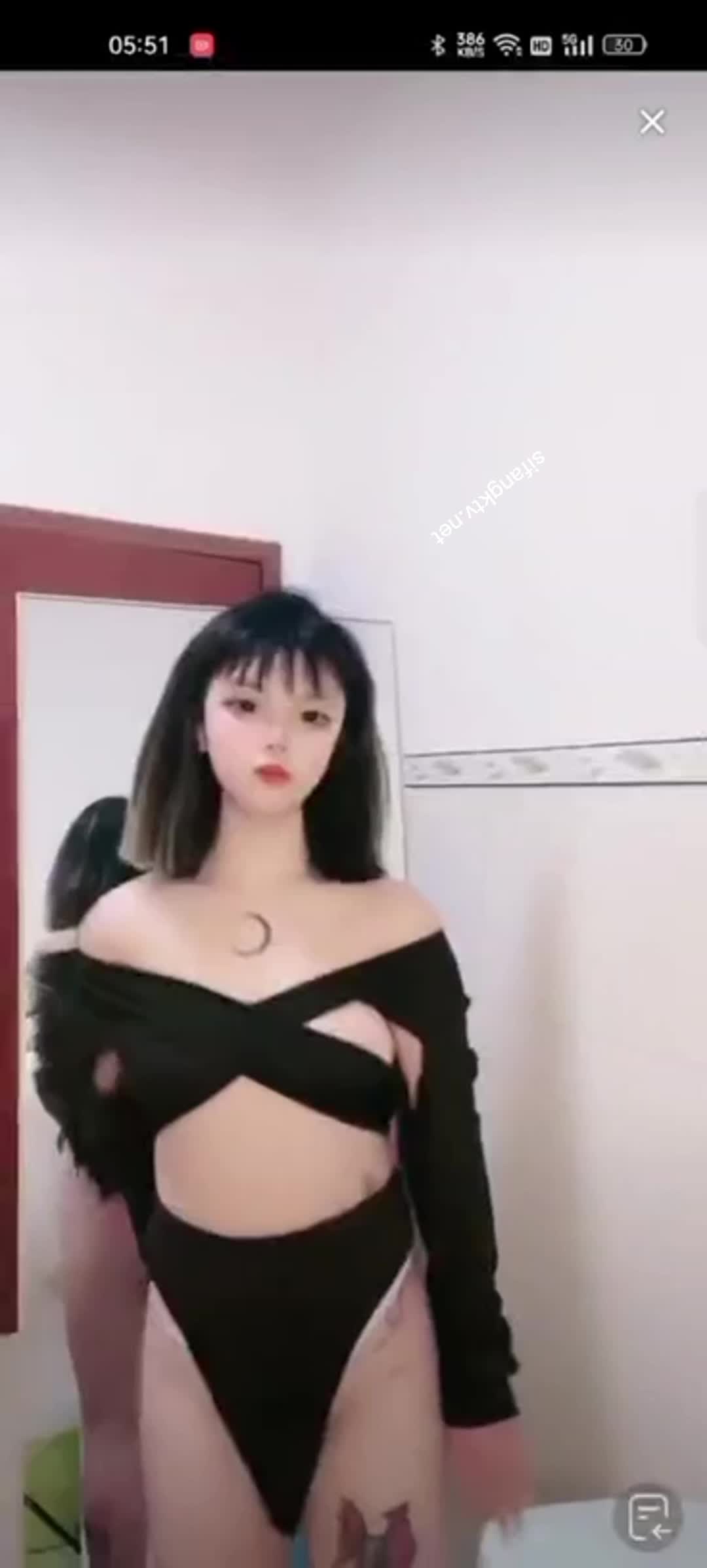 1 (2)