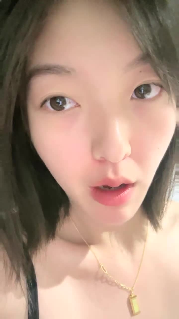  (1)