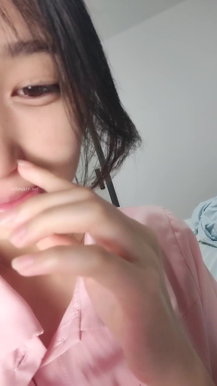  (11)