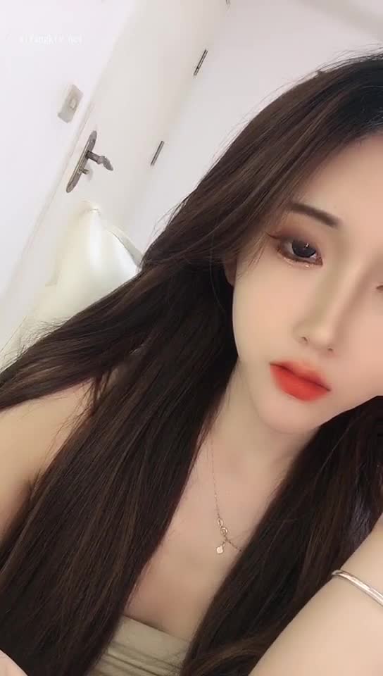  (18)
