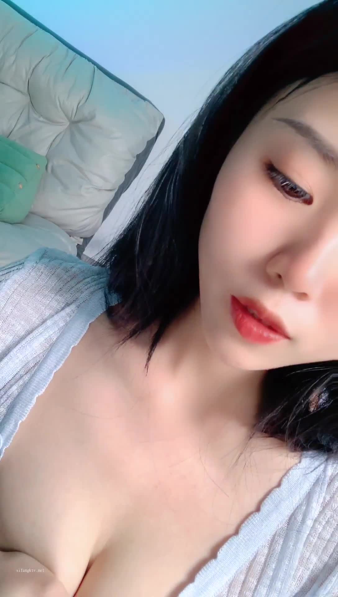  (1)