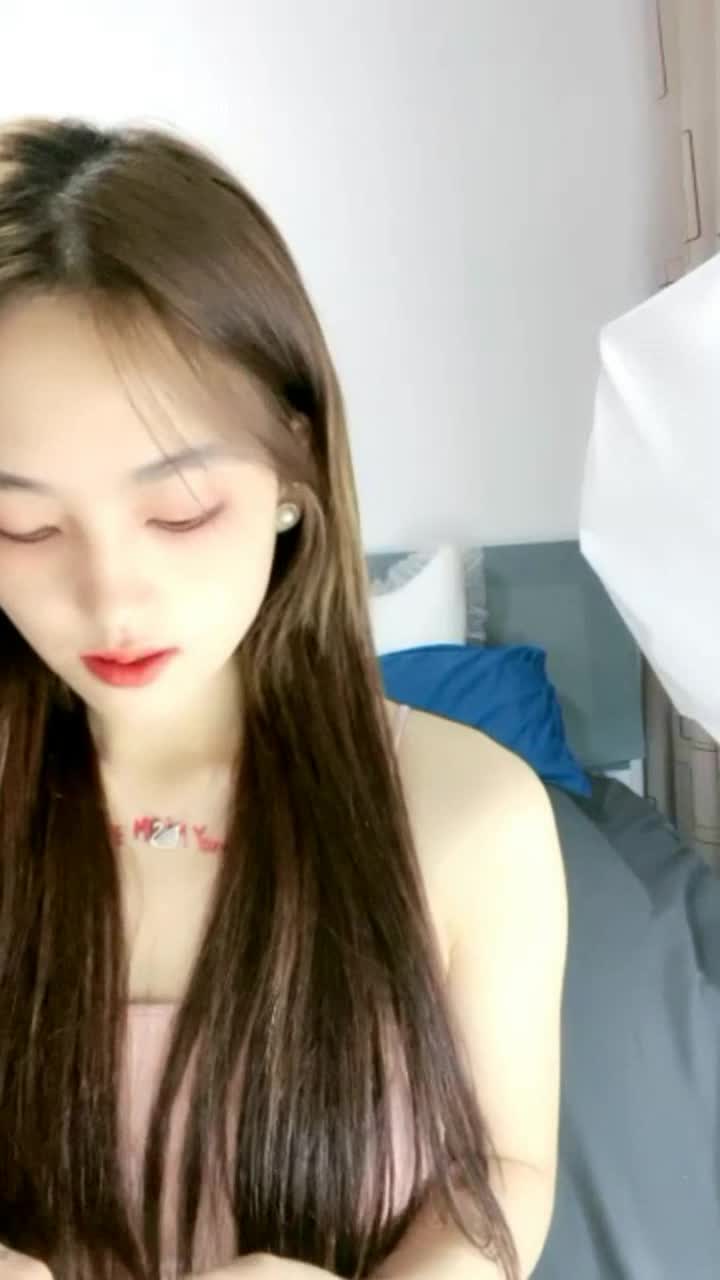  (9)