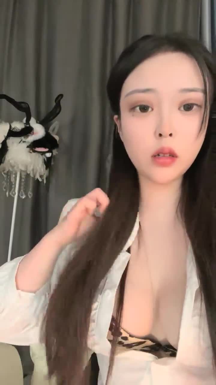  (44)