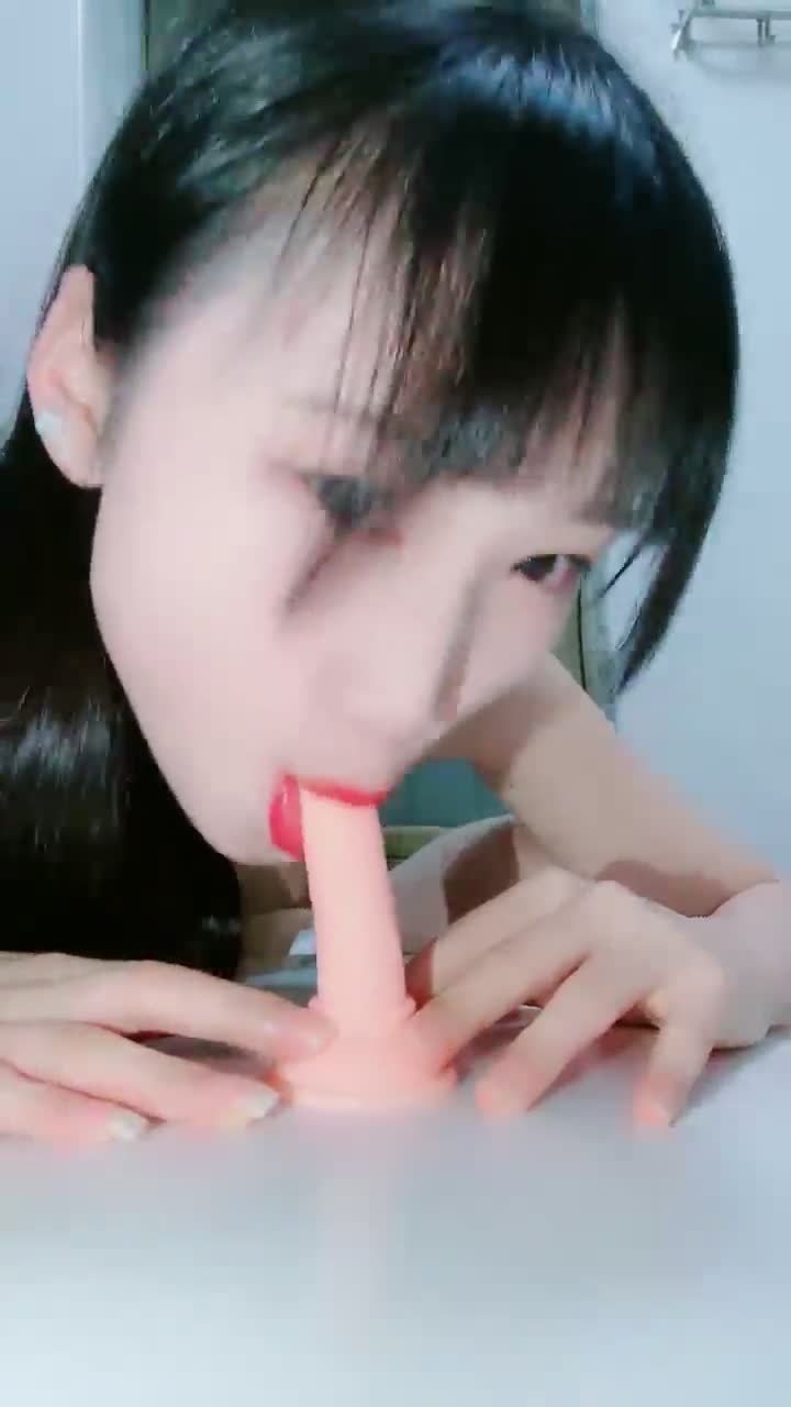  (11)