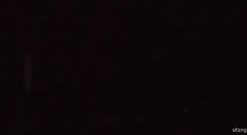 4.4 (7)