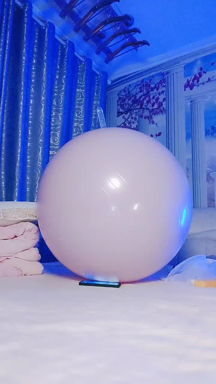  (8)