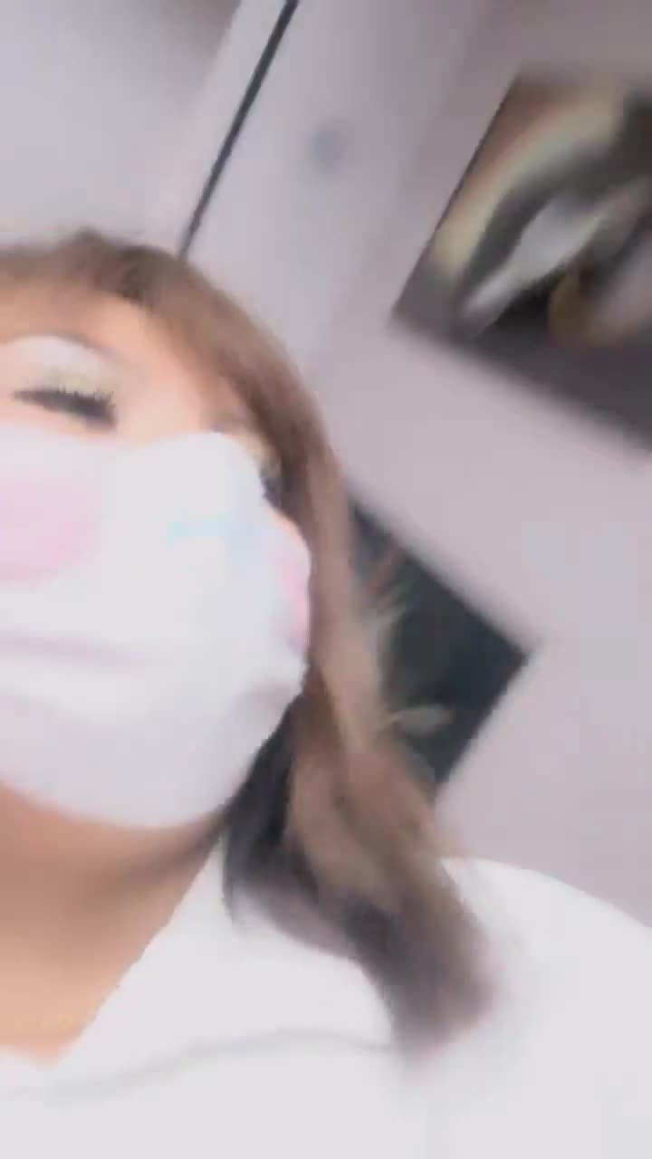  (16)