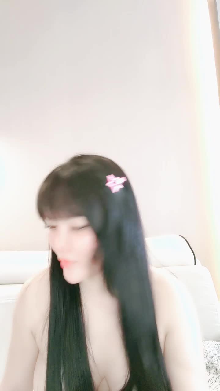 (39)