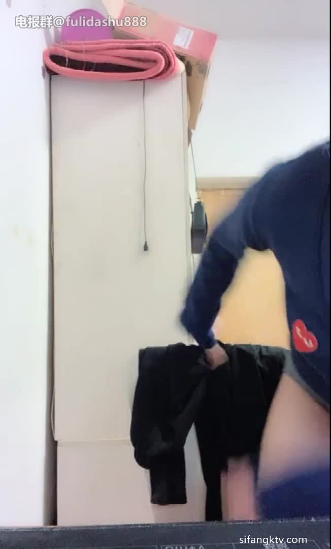  (5)
