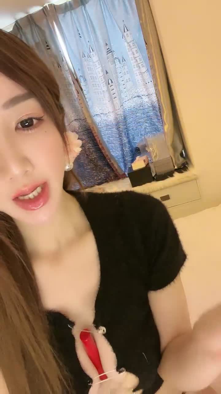  (18)
