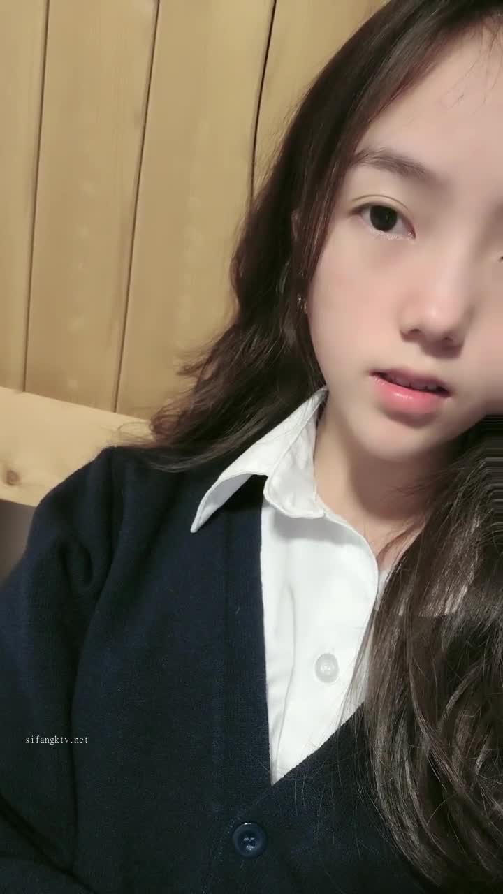  (43)