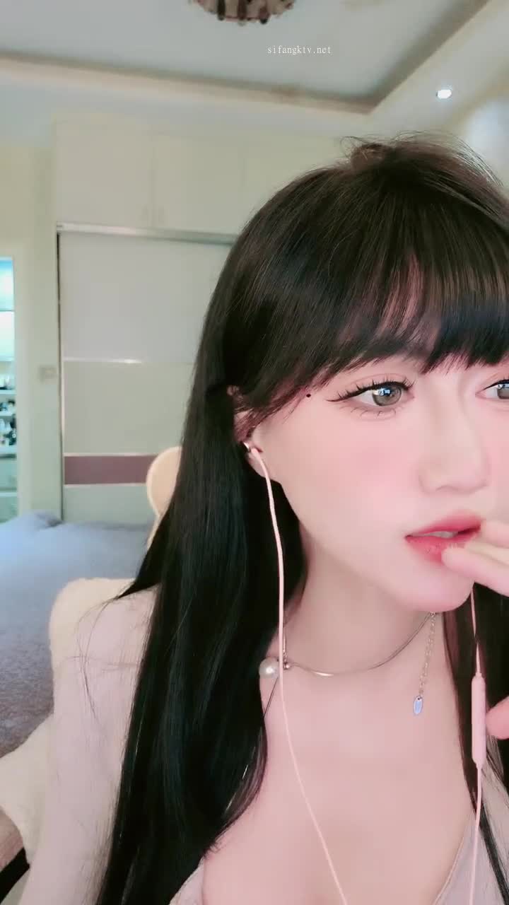 1 (25)