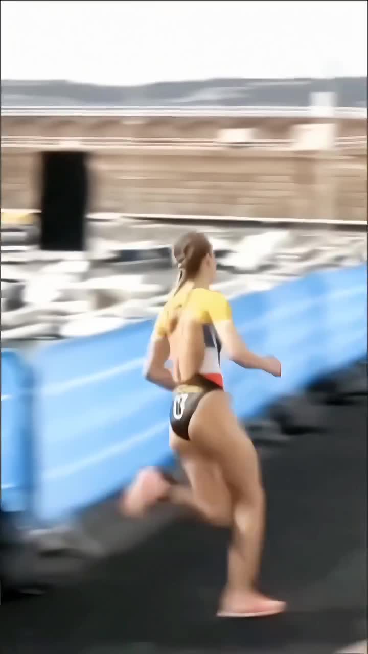 01179