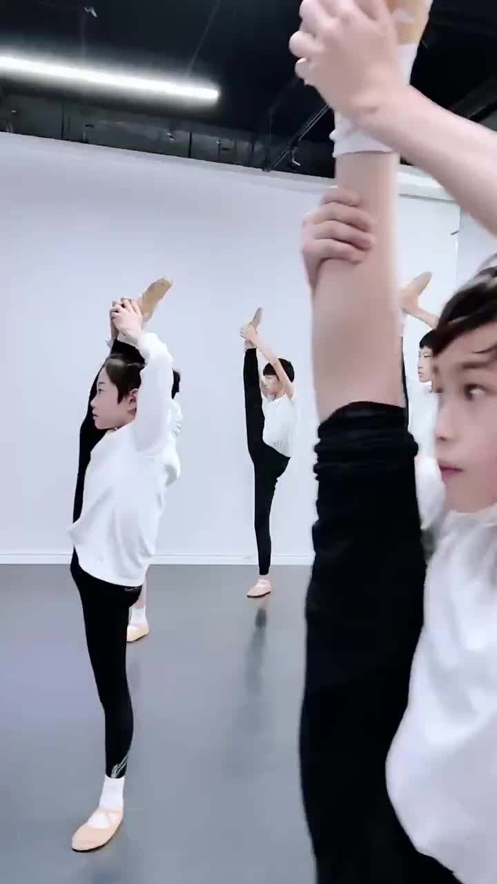 02286