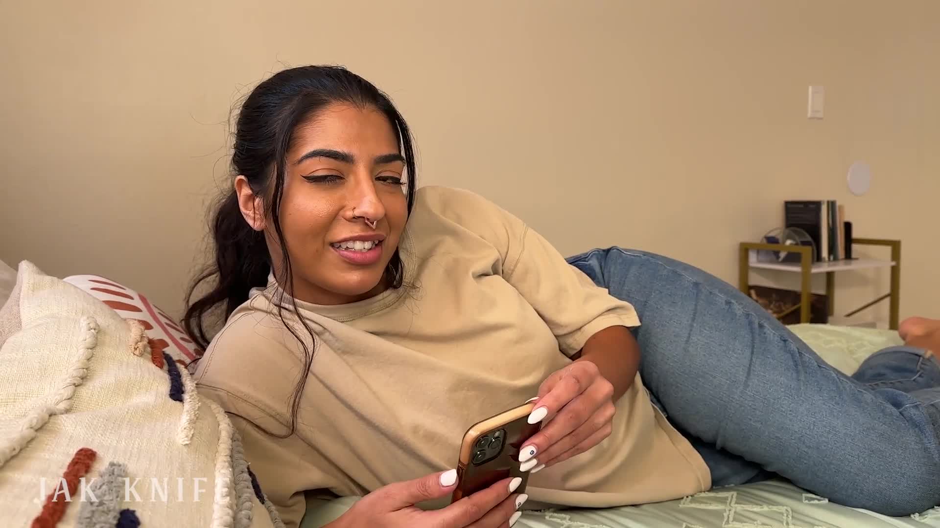 2048.hk@Bestfriend asked to use my dick to help start her Onlyfans - Jasmine Sherni