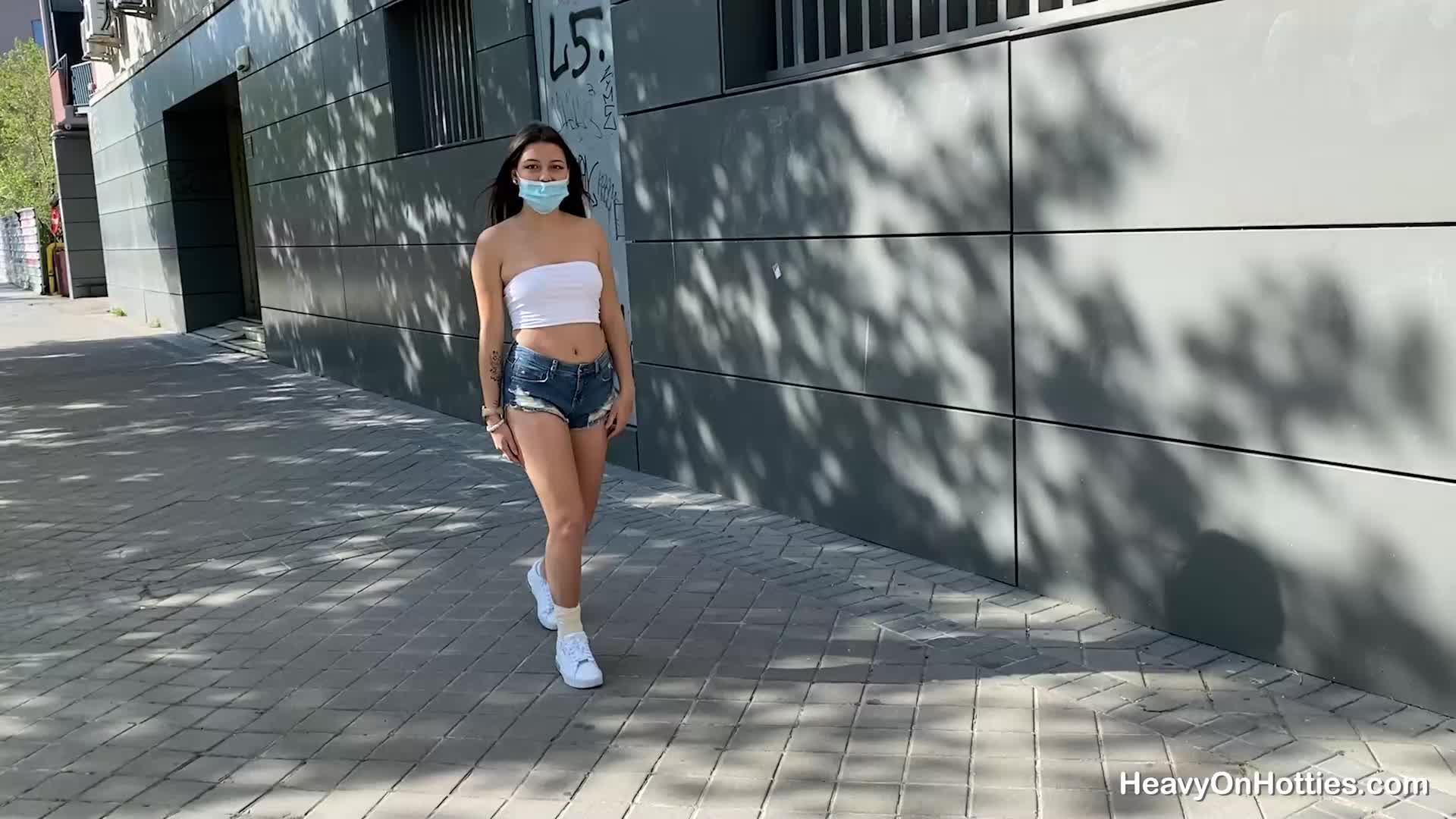 2048.hk@HeavyOnHotties-InjuryProne