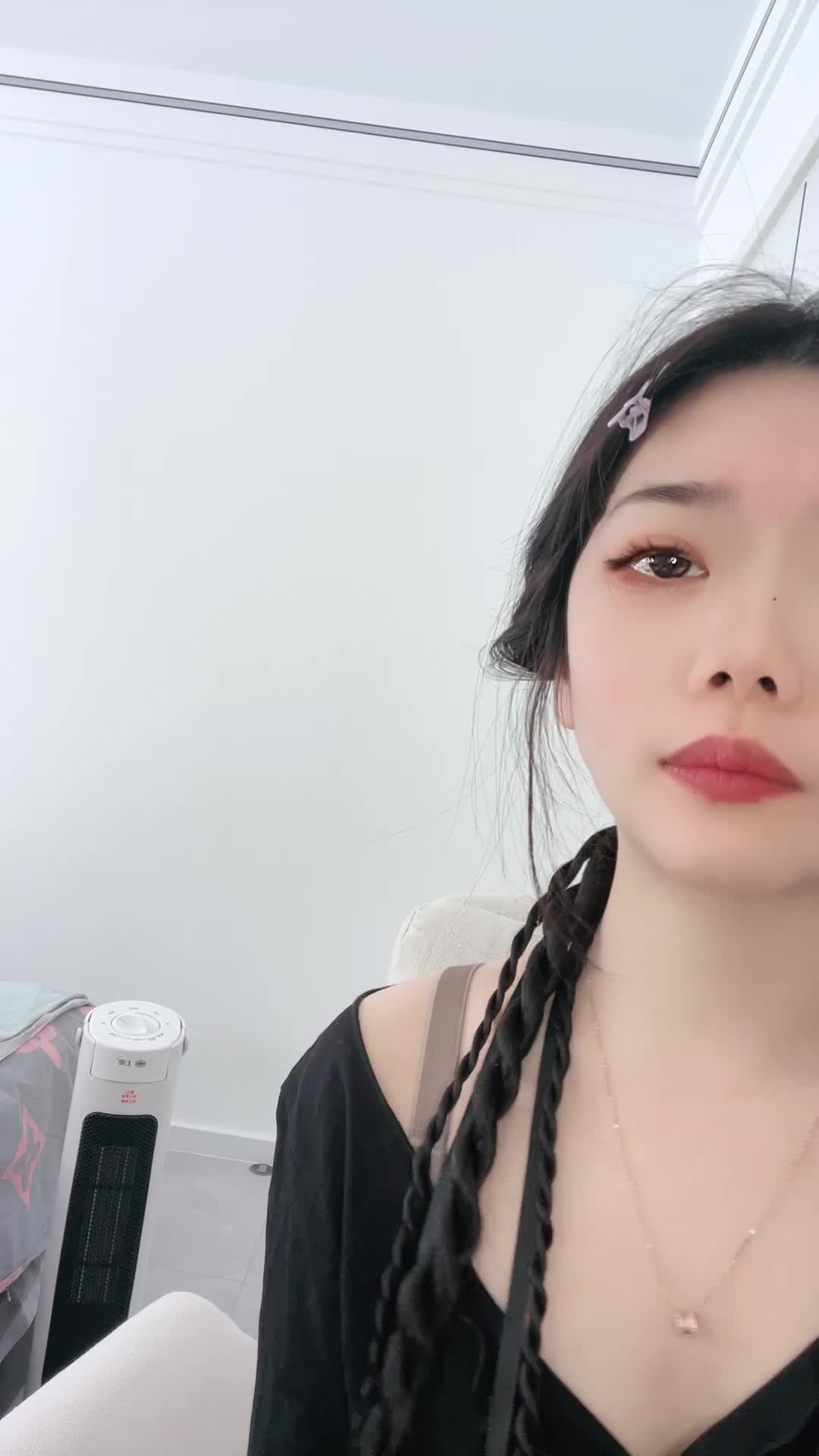 2048.hk@蘿莉啰嗦4月14日--1776125424