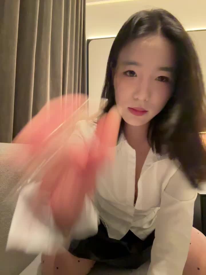 2048.hk@lucy2027_211551244_20260606-115947