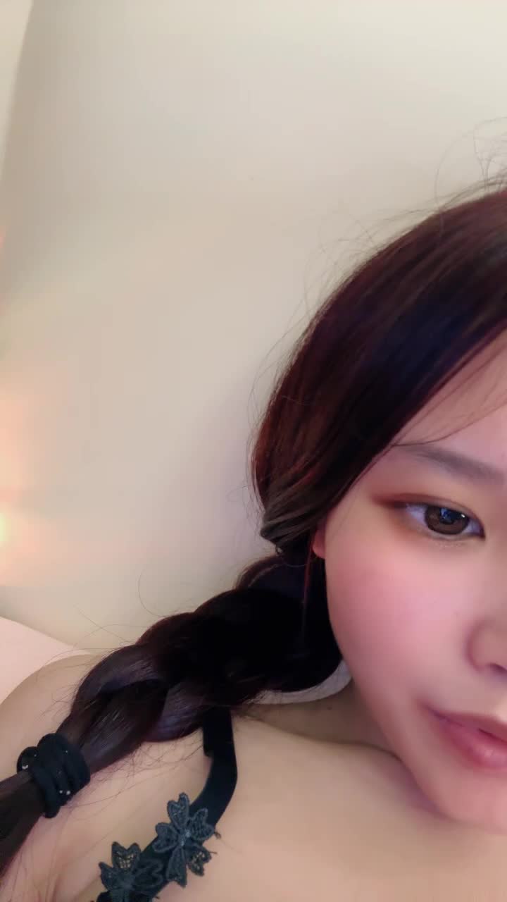 2048.hk@粉嫩媛媛4月23日--1776904232