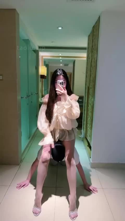2048.hk@TL琪琪 TJ：乘骑腿绞 镜前羞辱 全体重踩踏