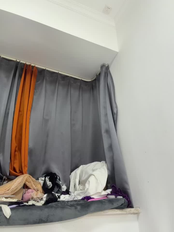 2048.hk@Yiyi-707_20260606-203200