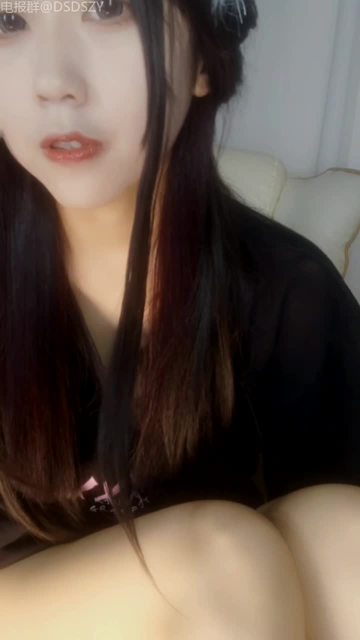 2048.vip-清纯主播【小羊】高颜值清纯妹跳蛋裸舞精油洗奶玩炮机3