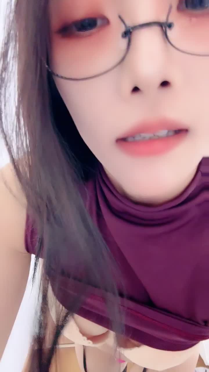 2048.vip-骚到没天理【御姐奶妈】绝美大奶 丝袜长腿大屁股极品肥鲍一条缝 挤奶自饮高跟鞋插穴屁眼塞裤衩